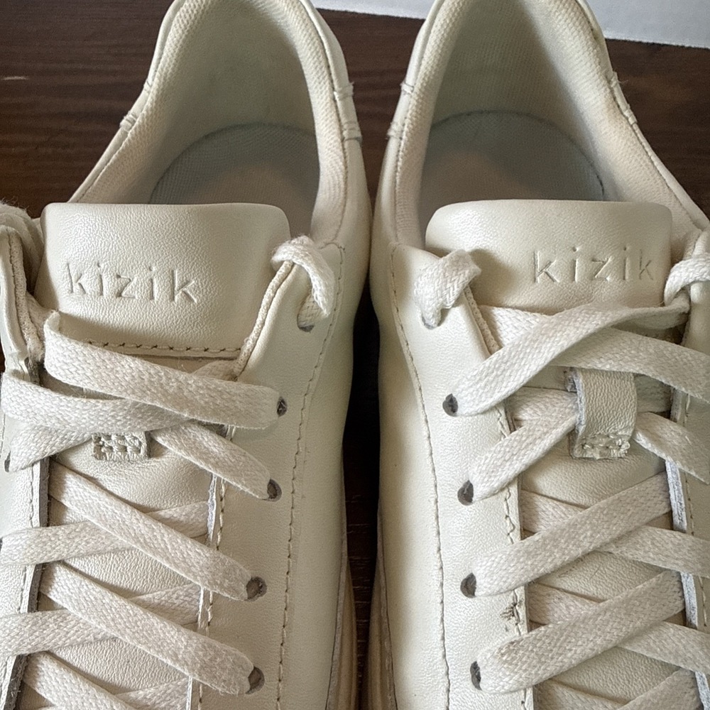 Kizik Womens Vegas Floral Sneaker Size 7 Cream Leather Hands Free Slip On Shoe - Picture 3 of 9